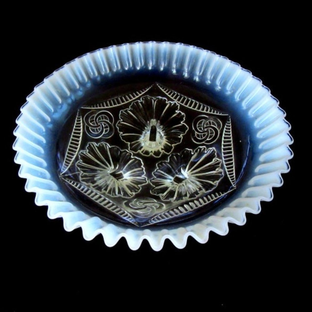 Northwood Glass white opalescent footed fruit bowl Ruffles & Rings c. 1906